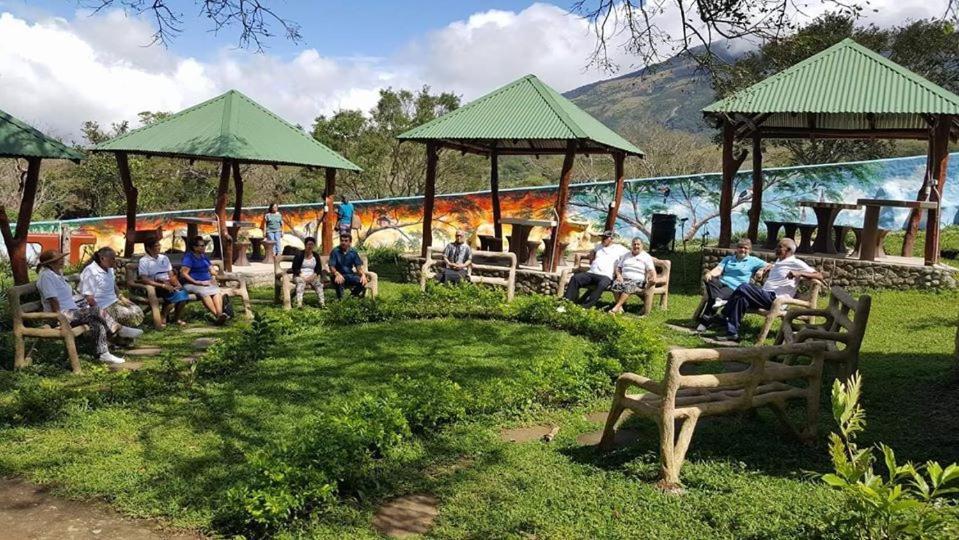 Termales El Guayacan Hotel Bagaces Exterior photo
